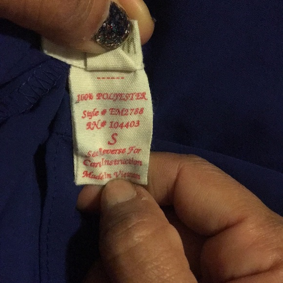 Unbranded reversable spaghetti strap blouse - Picture 6 of 6